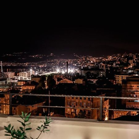 דירות 105M2 Penthouse Sea View Rijeka With Free Garage Parking מראה חיצוני תמונה